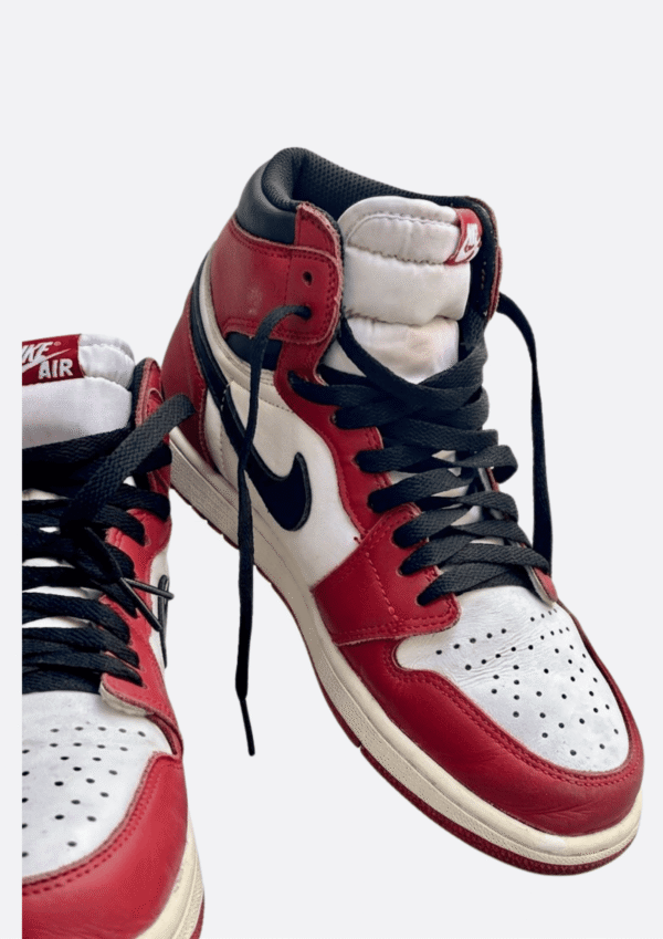 Air Jordan 1 RETRO High OG Chicago Lost Found
