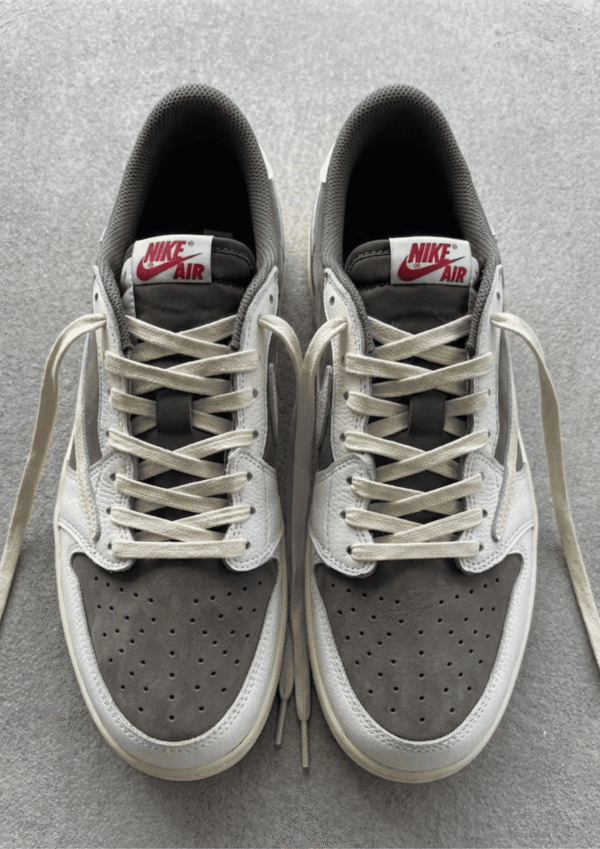 Jordan 1 Low OG x Travis Scott Reverse Mocha