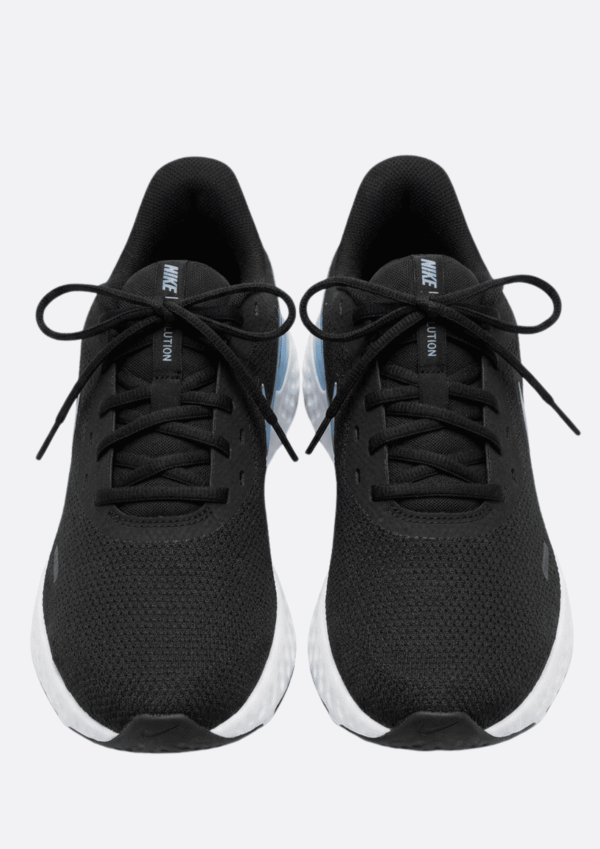 Nike Revolution 5 EXT