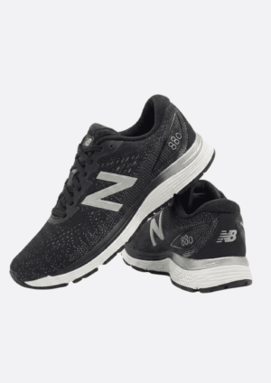 New Balance 880v9